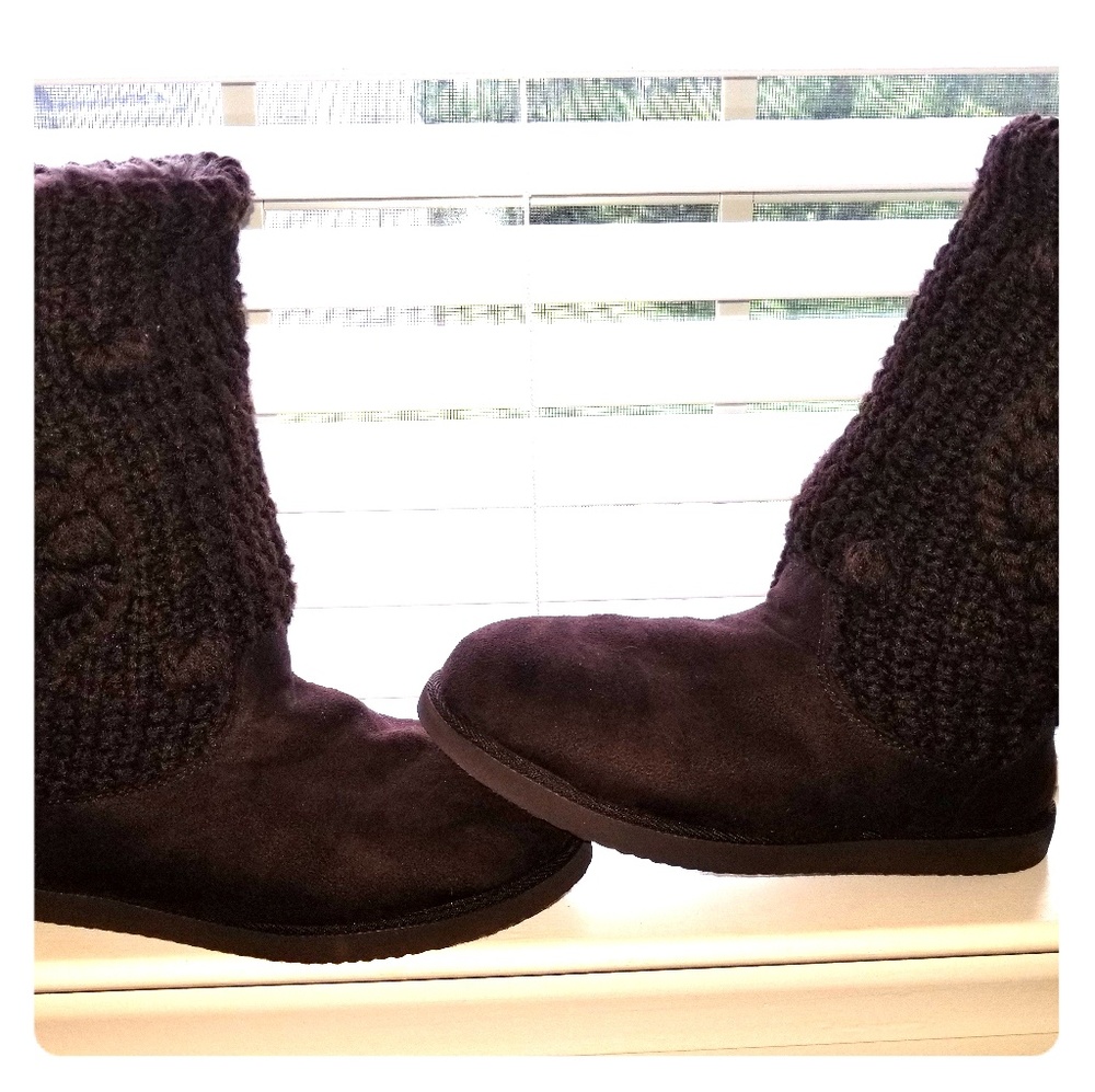 $$PRICE DROP$$ Brown Boots lined with fur